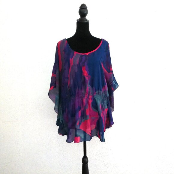 Torrid, Multi- color abstract Women's butterfly short sleeve blouse - Picture 3 of 9